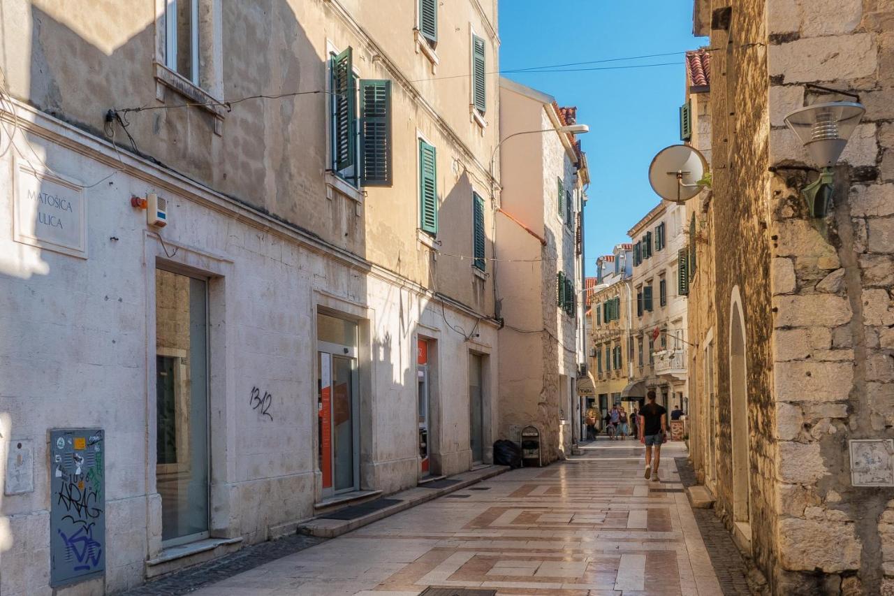 Apartment Queen Teuta In The Heart Of Split Historical Heritage Экстерьер фото